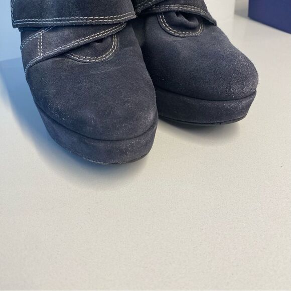 Stuart Weitzman Wildchild Dark Gray Suede Platform Wedge Ankle Booties - Picture 9 of 11